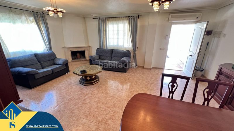 Foto 27cad7f9-d996-44ce-8b35-820248df4f4a. Casa amb aparcament a Aguas Nuevas Torrevieja