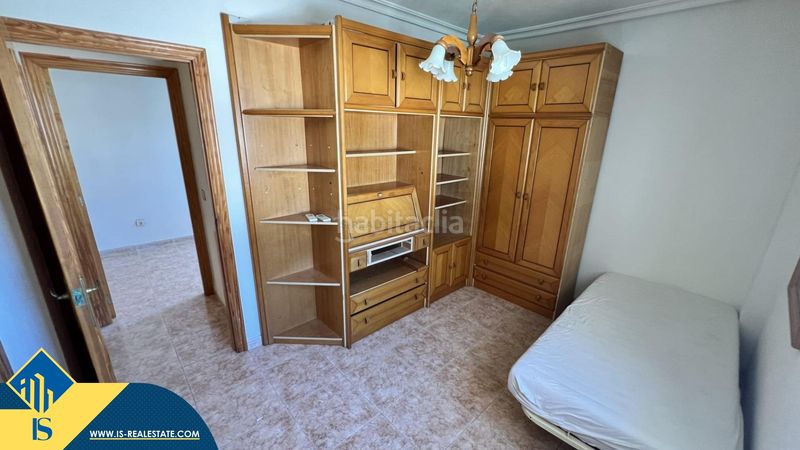 Foto c722d084-9512-4510-a894-82843ad94f52. Casa amb aparcament a Aguas Nuevas Torrevieja