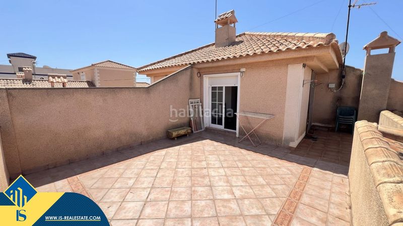Foto e7a54860-6838-42d6-bec0-53d72f475221. Casa amb aparcament a Aguas Nuevas Torrevieja