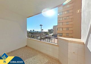 Apartament a Cabo Cervera. Apartamento con terraza en la provincia de alicante, en torrevie