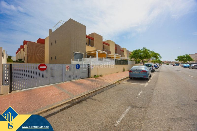 Foto 7c8b8b8d-9cc9-4c3b-925f-6e1538551fe3. Casa amb aparcament piscina a Parque Acuático - Sector 25 Torrevieja