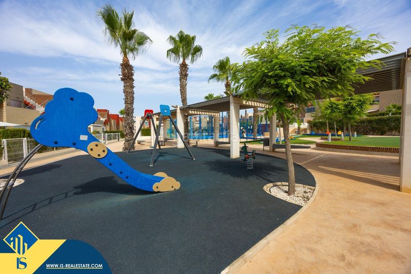 Foto bc20b243-9086-4bb7-ac78-8da24c0a003a. Casa amb aparcament piscina a Parque Acuático - Sector 25 Torrevieja