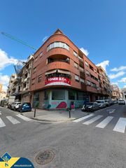 Pis a Centro - Muelle Pesquero. Apartamento con terraza, en la provincia de alicante, en la ciud