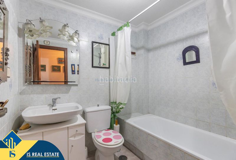 Foto 6747d543-82f9-4ff4-b22b-3d48cb05b3eb. Casa amb calefacció a El Acequión Torrevieja