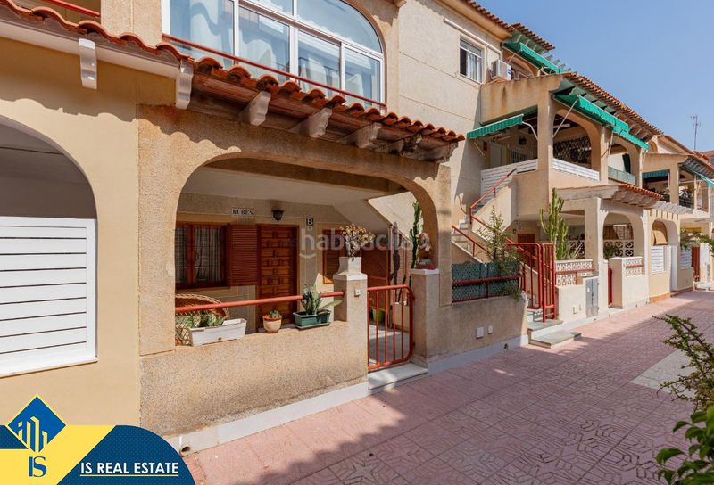 Foto 77d7b2c4-906f-456f-b45f-64a10010f930. Casa amb calefacció a El Acequión Torrevieja