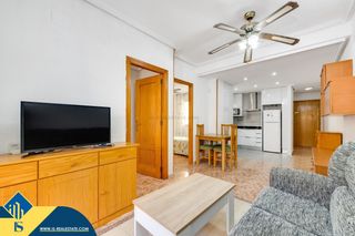 Appartamento in Zona Playa del Cura. Apartamento con terraza, en la provincia de alicante, en la ciud