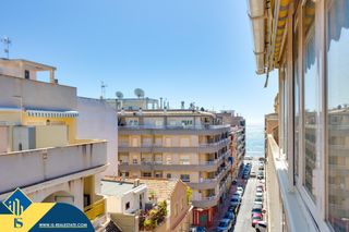 Attico in Zona Playa de los Locos. Ático con terraza, en la provincia de alicante, en la ciudad de