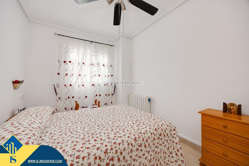 Foto b0e638f9-eaf5-4609-8534-1bf9d12610db. Casa amb piscina a La Florida Orihuela