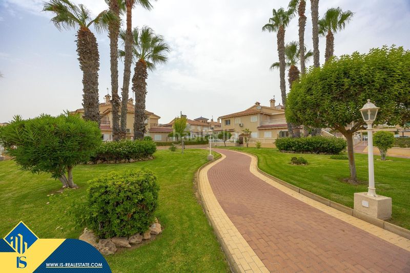 Foto cbff862c-6ac4-4620-98b8-ecac35d59803. Casa amb piscina a La Florida Orihuela