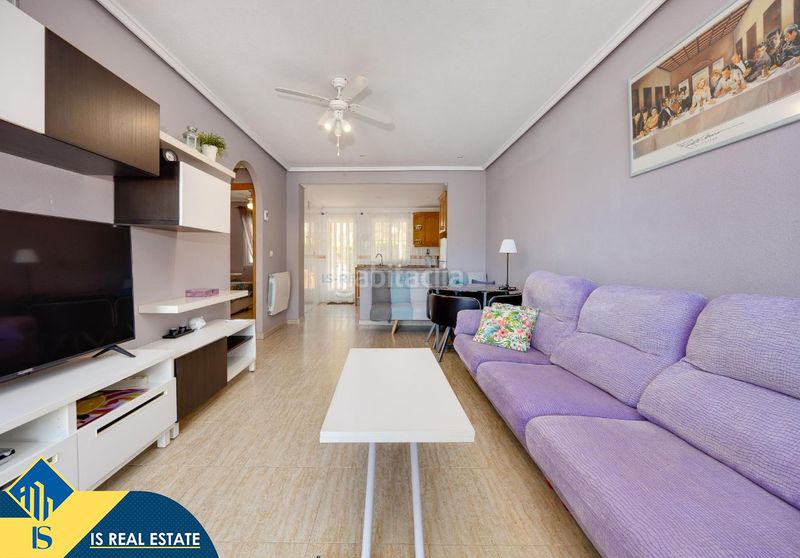Foto f50fe1a9-a702-4827-9154-8ef1477ae2f4. Casa amb calefacció a La Florida Orihuela