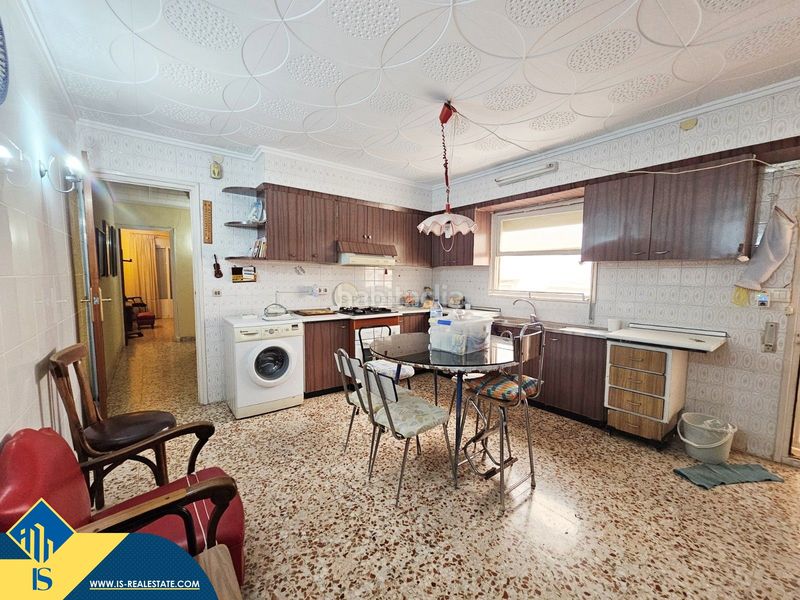 Foto a1f6c347-0fd3-4a53-99f1-0c9b187d72b7. Edificio in Centro - Muelle Pesquero Torrevieja