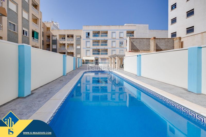 Foto cb1f0b79-d920-45b2-b862-58386802dc48. Pis amb aparcament piscina a Centro - Muelle Pesquero Torrevieja