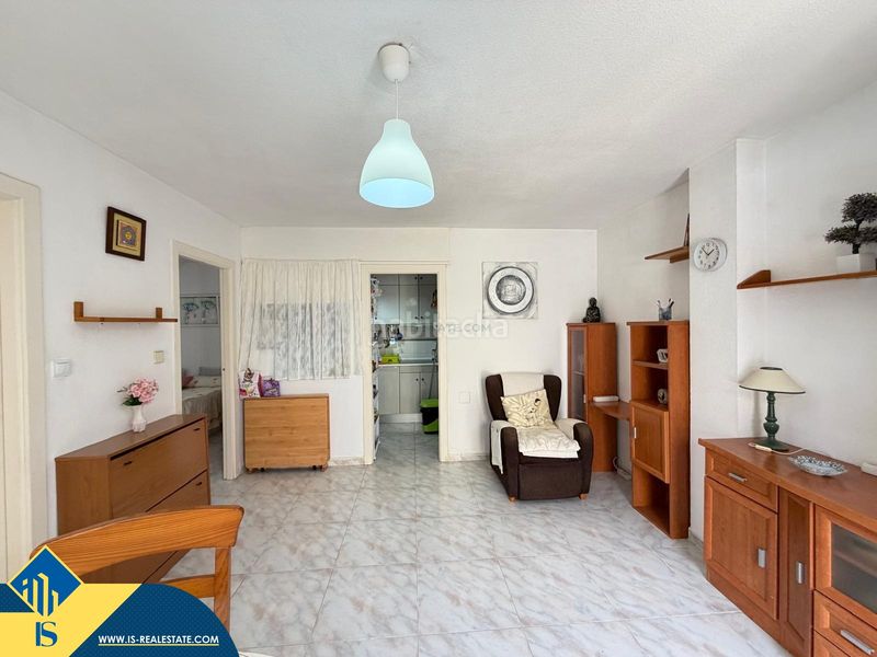Foto 541c39c8-f7bd-4159-81a6-8215f2f41bab. Casa amb piscina a Zona Carrefour - Urbanizaciones Torrevieja