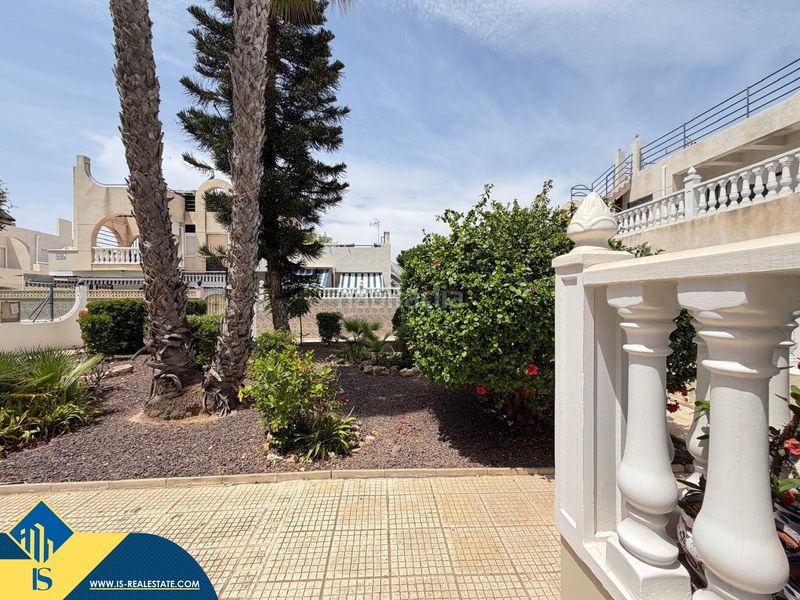 Foto 6dabc327-bd77-4301-bb57-507326a9efcd. Casa amb piscina a Zona Carrefour - Urbanizaciones Torrevieja