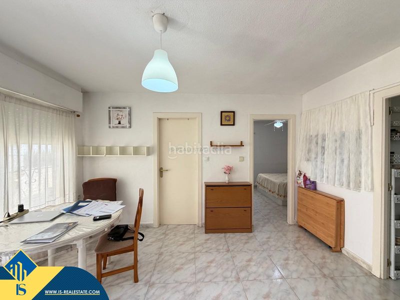 Foto a4b618c9-6172-4e3c-a78a-dcf6bdea68c7. Casa amb piscina a Zona Carrefour - Urbanizaciones Torrevieja