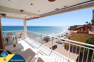 Lloguer Pis a Campoamor. Apartamento con piscina comunitaria, en la provincia de alicante