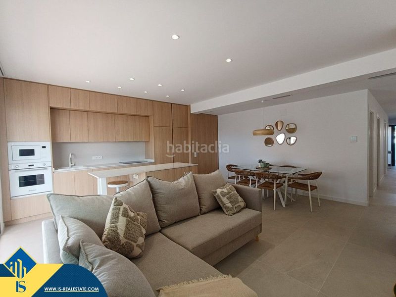 Foto 6bb2d4d2-77d3-40a9-8be7-2bd52552ec52. Xalet amb piscina a Zona Carrefour - Urbanizaciones Torrevieja