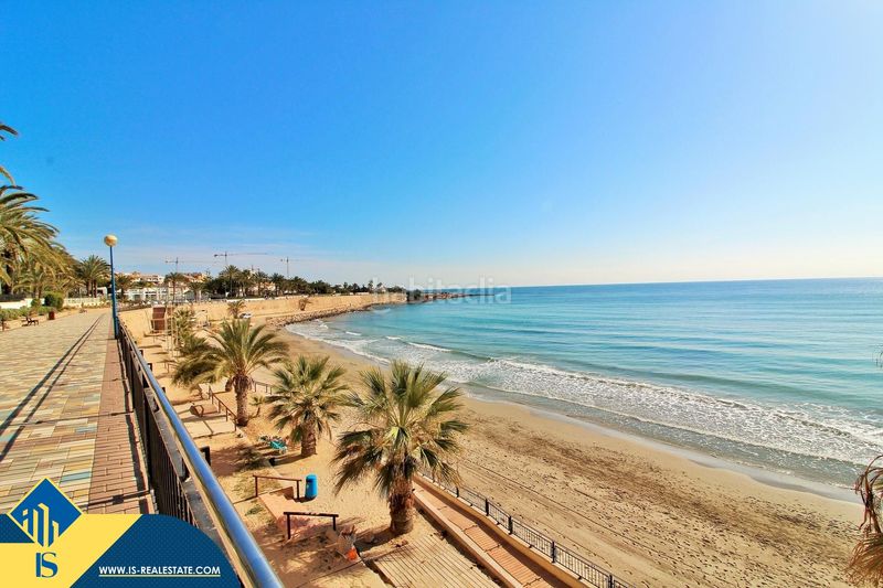 Foto fc8a45a0-f6c5-439a-9a0a-a0375e6ca871. Pis amb piscina a La Zenia Orihuela