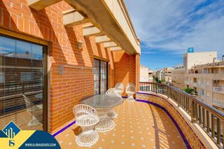 Lloguer Àtic a Centro - Muelle Pesquero. Ático dúplex con terraza, en la provincia de alicante, en la ciu