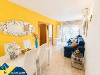 Apartament a Antonio Machado. Apartamento con piscina comunitaria, en la provincia de alicante