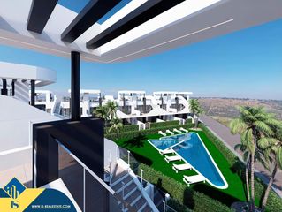 Casa in San Fulgencio. Bungalows en construcción, en la provincia de alicante, en la lo