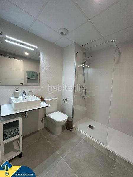 Foto a8e64852-c2b8-4eb2-ba47-7abfe93d8bac. Pis amb aparcament piscina a Campoamor Orihuela