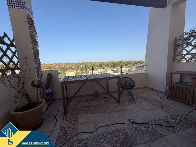Foto b1bfe338-7611-4457-9715-b3bffe72ff34. Àtic amb aparcament piscina a Lomas de Campoamor - Las Ramblas Orihuela