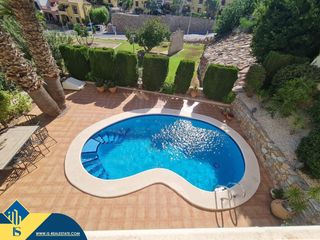 Chalet à San Miguel de Salinas. Villa con piscina privada, en la provincia de alicante, en orihu