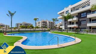 Appartement à Villamartín-Las Filipinas. Apartamento con piscina comunitaria, en la provincia de alicante