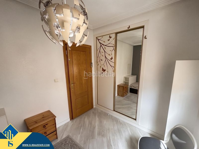 Foto 928c4b69-c708-49c8-b525-6f5f729cfe9a. Chalet villa con piscina comunitaria, en la provincia de alicante, costa. 3 habitaciones | 183 m² | a 1,8 kilómetros del mar en Orihuela