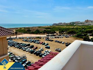 Appartement à Cañada del Molino. Apartamento con piscina comunitaria, en la provincia de alicante