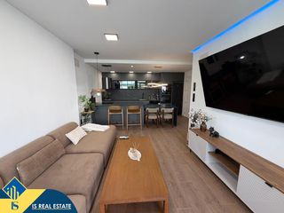 Casa in Nueva Torrevieja. Casa con terraza en la provincia de alicante, en torrevieja. 3 h