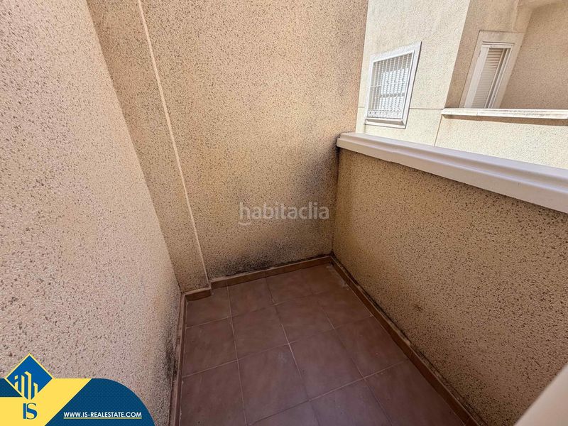 Foto 017c0dea-70e5-4d50-9e8f-784f4badf2fc. Casa amb aparcament piscina a La Florida Orihuela