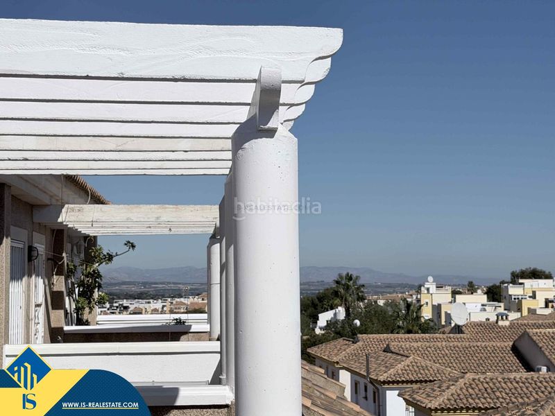 Foto 518b58bd-f2f1-4e50-b3ab-b238794ffe55. Casa amb aparcament piscina a La Florida Orihuela