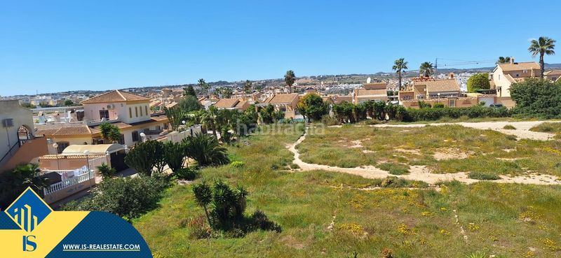 Foto b1c36210-44cb-4362-9888-41db09d0d387. Casa amb piscina a La Florida Orihuela