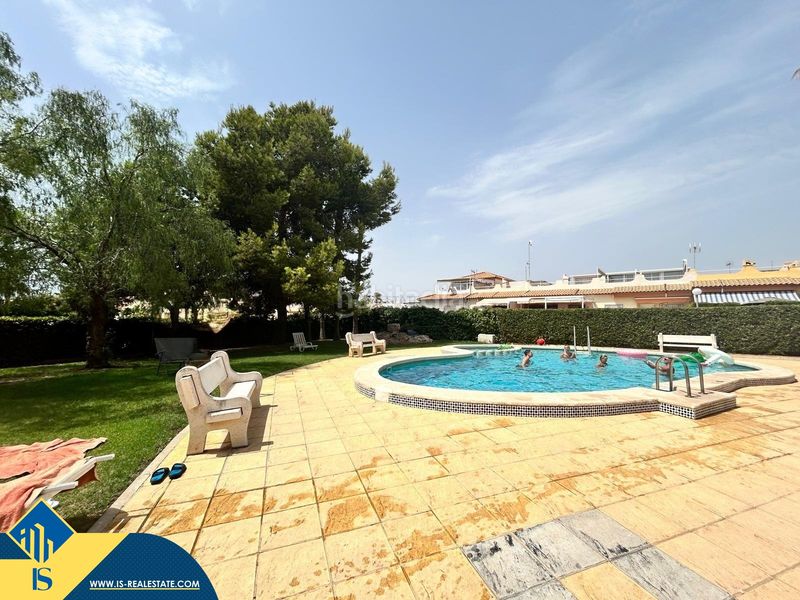 Foto bc4de606-573f-47a4-a4cd-8991739f58ce. Casa amb piscina a La Florida Orihuela