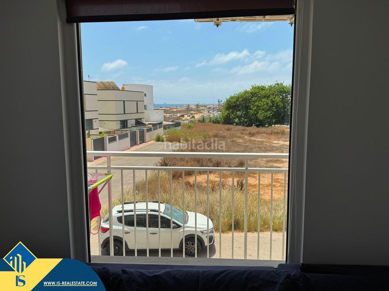 Foto d1a97cdc-bb75-4b3f-8a60-d3700d81cf21. Pis a Zona los Frutales Torrevieja