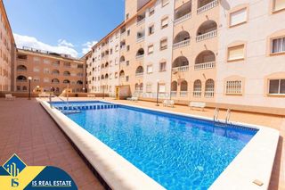 Apartament a Avenida Habaneras - Curva de Palangre. Apartamento con piscina comunitaria, en la provincia de alicante