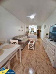 Apartament a Zona Playa del Cura. Apartamento con terraza en la provincia de alicante, en torrevie