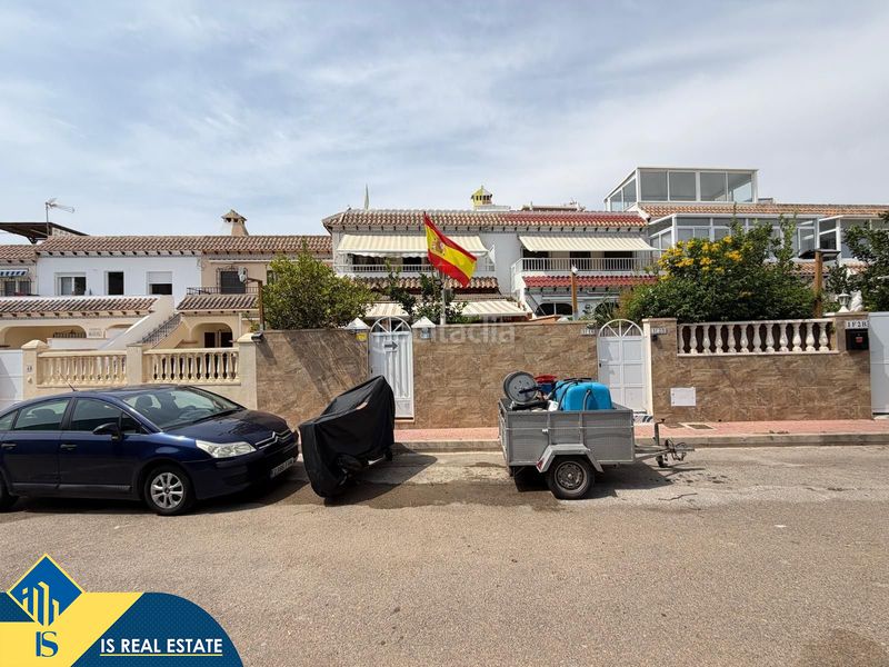Foto f6eccfec-c209-4ae8-bcaa-e3573124fb3a. Casa amb calefacció a Zona los Frutales Torrevieja