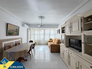 Apartament a Las Piscinas Naturales. Apartamento con terraza en venta en la provincia de alicante, to