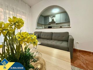 Appartement in Las Piscinas Naturales. Apartamento con terraza en venta en la provincia de alicante, to