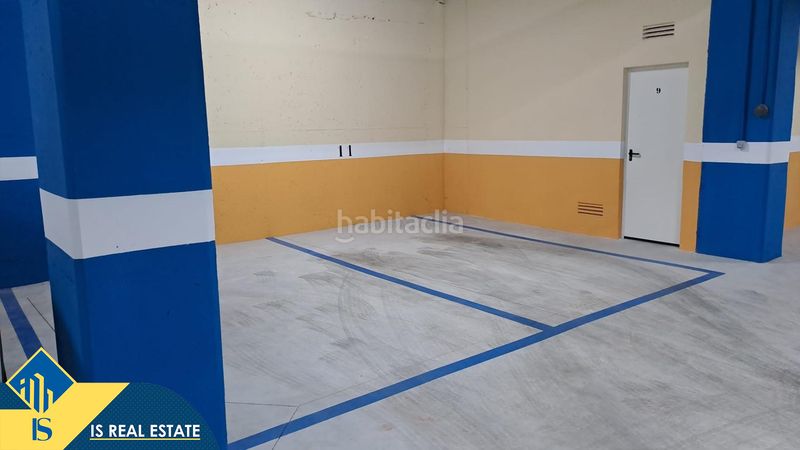 Foto c6a4b0ae-2c43-43db-9fa8-a47c4725b1ab. Aparcament cotxe a Las Piscinas Naturales Torrevieja