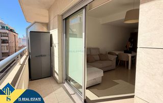 Apartament a Centro - Muelle Pesquero. Apartamento con terraza en la provincia de alicante, en torrevie