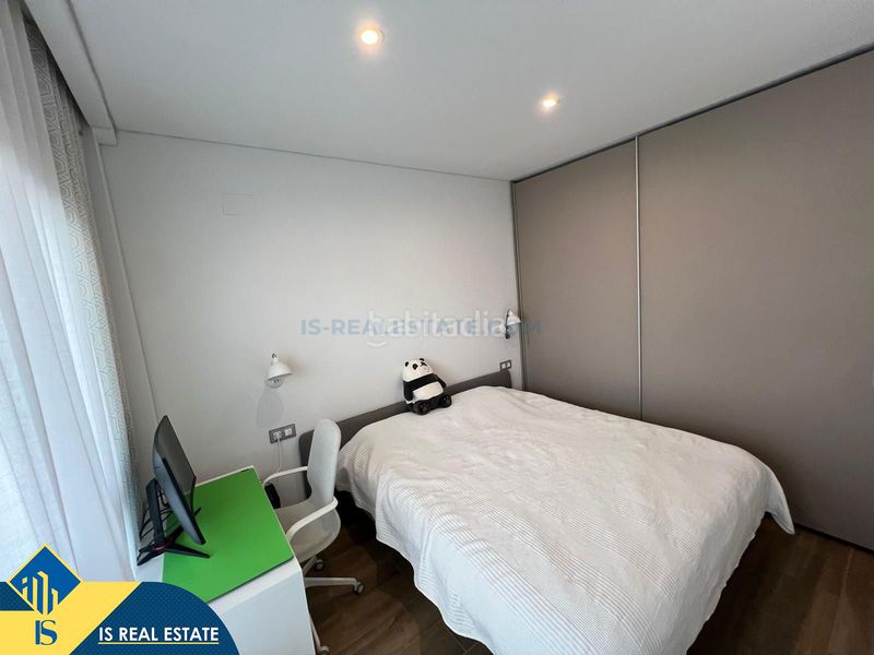Foto 1cbc3508-a220-4a8a-a822-f72d1173b39a. Chalet villa con piscina privada, alicante, . 3 habitaciones | 140 m² | a 500 metros del mar en Torrevieja