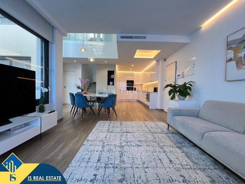 Foto 53ccaf0e-fe33-49ac-8d53-63eb80d524ef. Chalet villa con piscina privada, alicante, . 3 habitaciones | 140 m² | a 500 metros del mar en Torrevieja