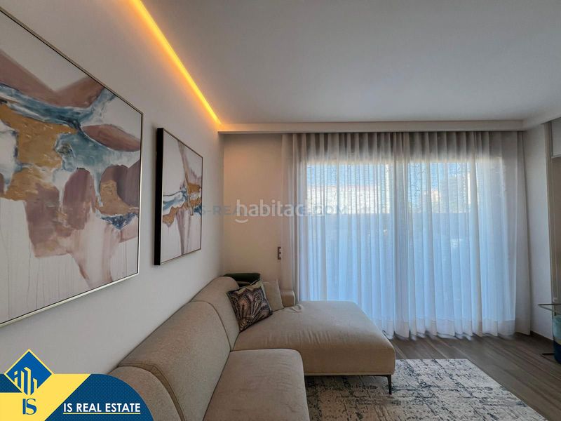 Foto 5cc6349c-8841-4539-89ad-4c7f29f4bbbe. Chalet villa con piscina privada, alicante, . 3 habitaciones | 140 m² | a 500 metros del mar en Torrevieja