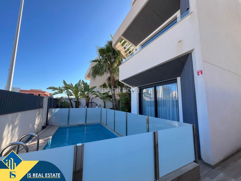 Foto 9a3ad3b6-b768-48e4-94d1-da0dc1f1e03b. Chalet villa con piscina privada, alicante, . 3 habitaciones | 140 m² | a 500 metros del mar en Torrevieja