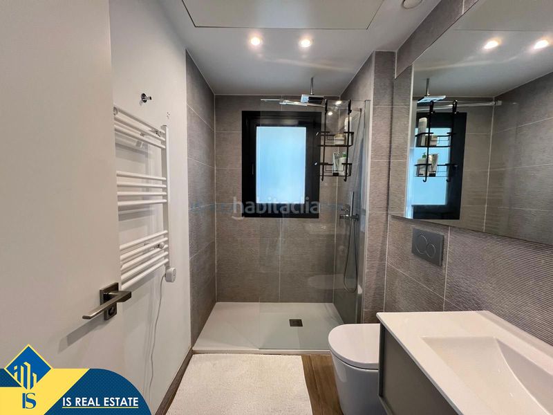Foto 9a71e94f-1408-426a-8686-a873096f8035. Chalet villa con piscina privada, alicante, . 3 habitaciones | 140 m² | a 500 metros del mar en Torrevieja