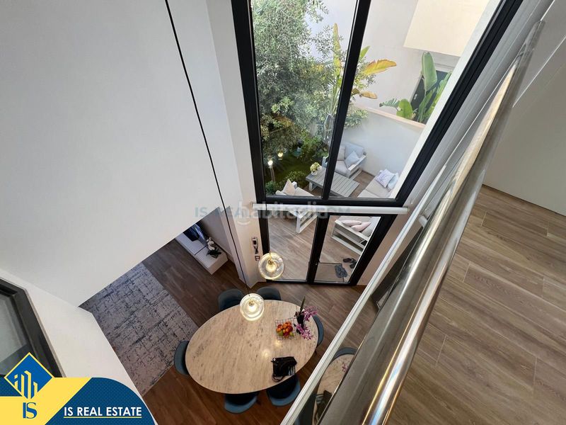 Foto b1929587-1135-497e-b8ab-062a7976eabb. Chalet villa con piscina privada, alicante, . 3 habitaciones | 140 m² | a 500 metros del mar en Torrevieja